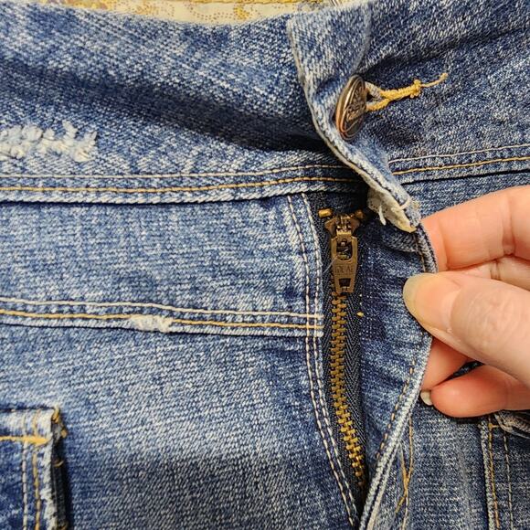 Vintage Y2K Candies Denim Pleated Micro Skirt Size 11 32" Blue Boho Chic 2000s - Picture 5 of 10